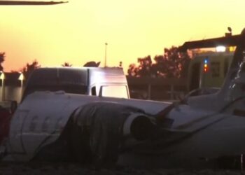 Tragedia en Arizona: colisión entre dos jets privados deja un muerto y varios heridos en Scottsdale