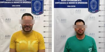 Dos hombres fueron detenidos en Chihuahua por no cumplir con el pago de la pensión alimentaria a sus hijas, en operativos realizados por la Fiscalía Especializada en Delitos de Género y a la Familia.