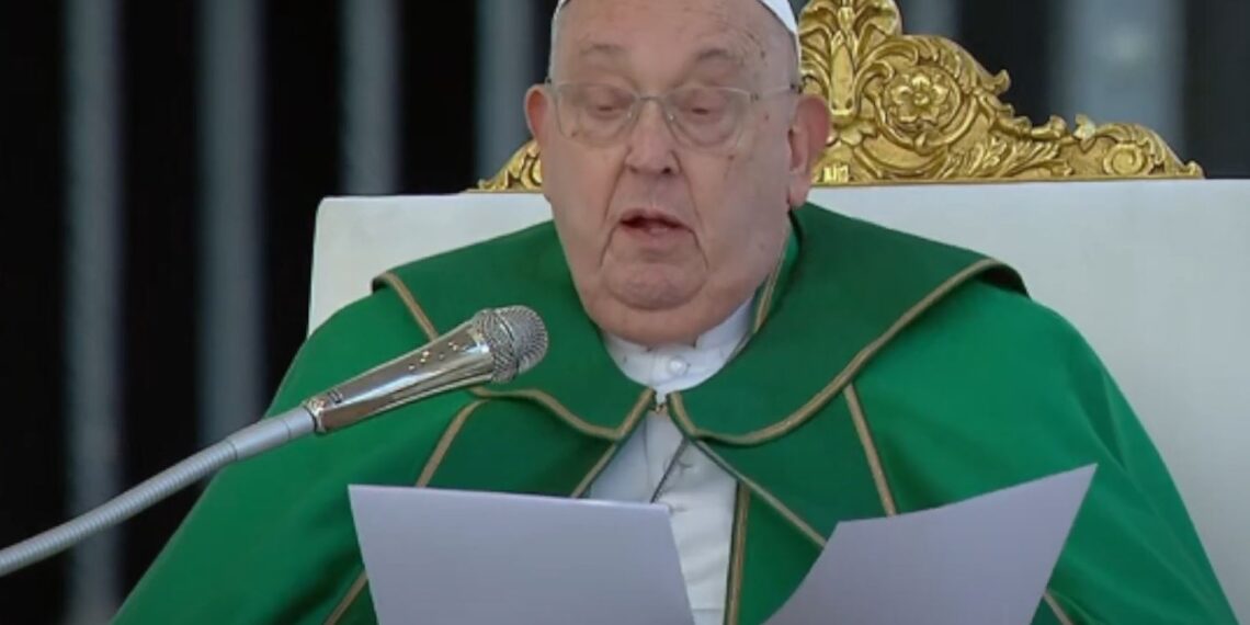 Preocupación por la salud del papa Francisco: es hospitalizado por complicaciones respiratorias