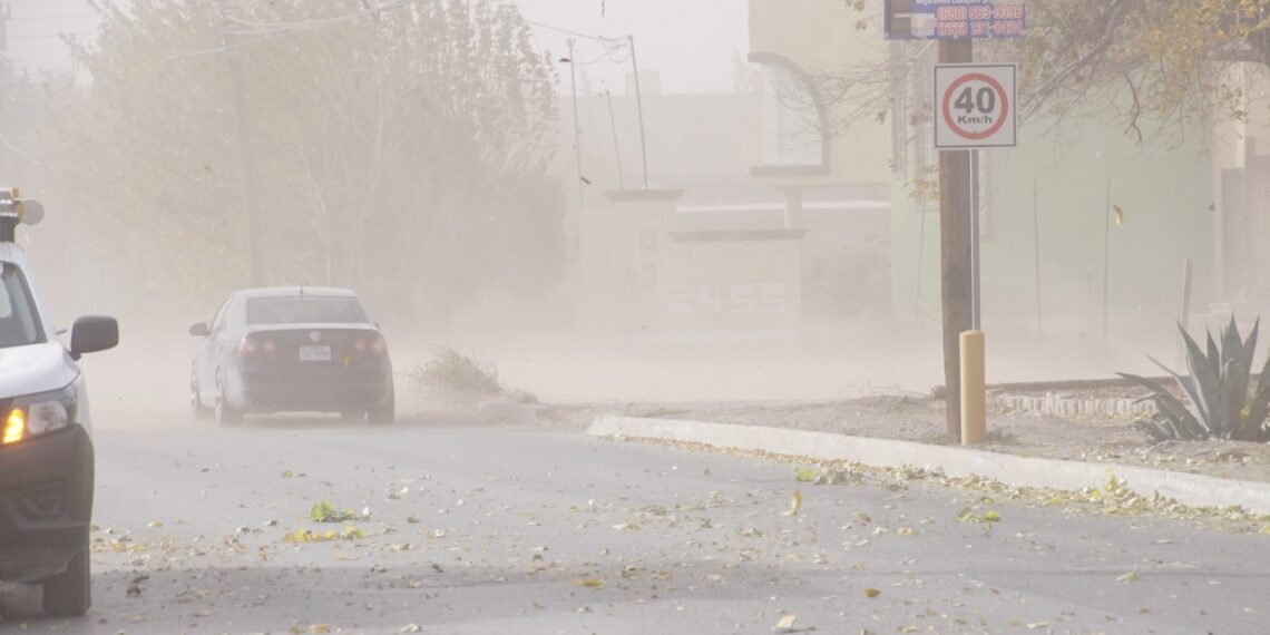 Alerta en Ciudad Juárez: fuertes vientos y ráfagas de hasta 85 km/h