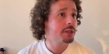 El influencer abordó el caso del campo de exterminio en Teuchitlán y criticó duramente al gobierno y al crimen organizado