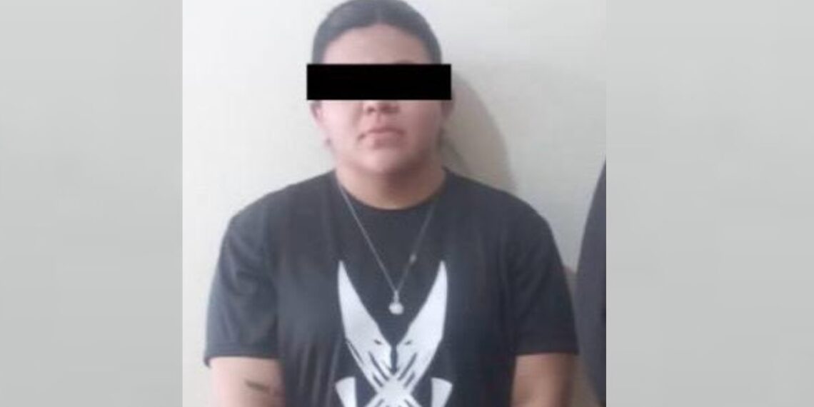 Detienen a maestra por presuntamente vender marihuana a niños de primaria