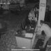Sujeto de 57 Años es Sorprendido Robando en Restaurante Los Pavos; Fue Captado por Cámaras de Seguridad