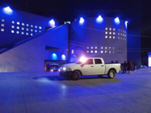 Dos hombres mueren tras ser atacados en Condominio del Río. Noticias en tiempo real