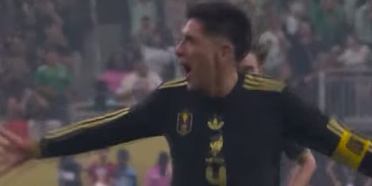 El Tricolor se impuso con goles de Santiago Giménez y Erick Sánchez en una final intensa disputada en California. Es la primera victoria de México en una final en suelo estadounidense desde 2019.