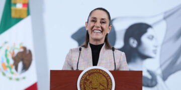 MEX8863. CIUDAD DE MÉXICO (MÉXICO), 29/07/2025.- La presidenta de México, Claudia Sheinbaum, participa en una rueda de prensa este martes en Palacio Nacional de la Ciudad de México (México). EFE/Mario Guzmán