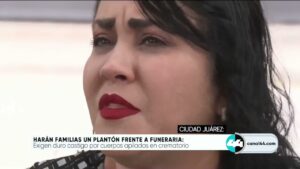 Harán familias un plantón frente funeraria. Noticias en tiempo real