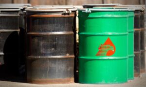 Pemex pierde 2.450 millones de dólares hasta septiembre, nueve veces menos que hace un año. Lado.mx Pemex pierde 2.450 millones de dólares hasta septiembre, nueve veces menos que hace un año. Noticias en tiempo real