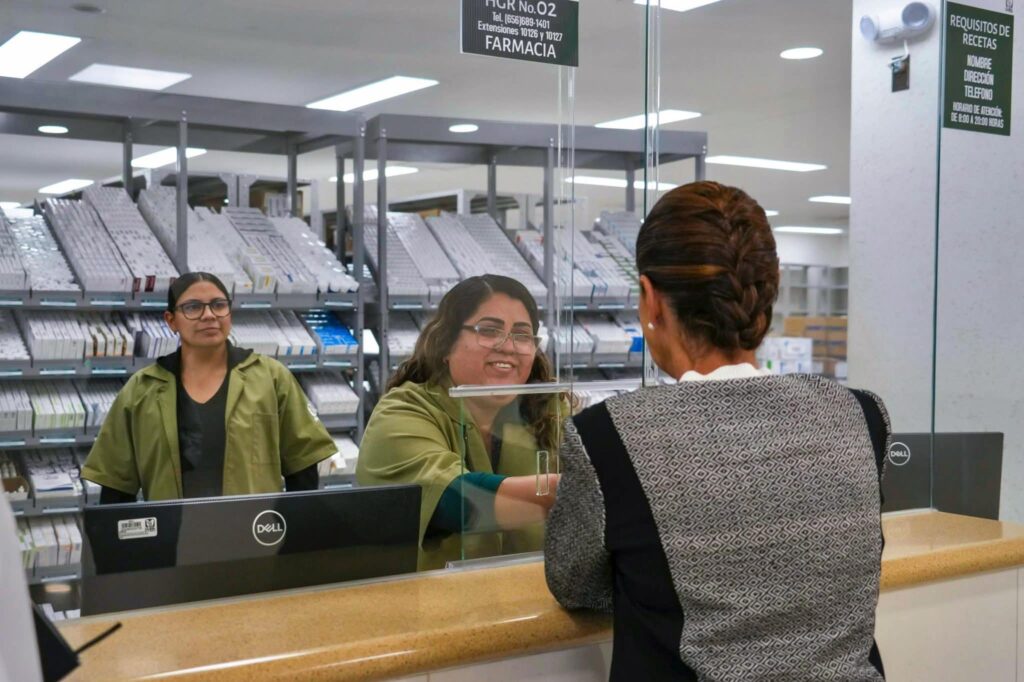 Sheinbaum supervisó abasto de medicamentos en el Hospital Regional No ...