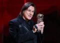 Jim Carrey desata teorías de clonación tras su aparición en los Premios César… pero todo quedó aclarado