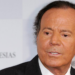Julio Iglesias demanda a elDiario.es por presunto daño a su reputación
