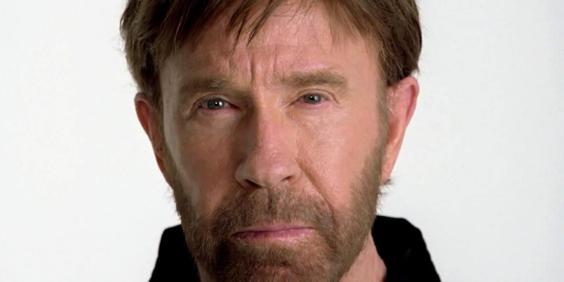 Mu3re Chuck Norris a los 86 años; leyenda del cine de acción y artes marciales