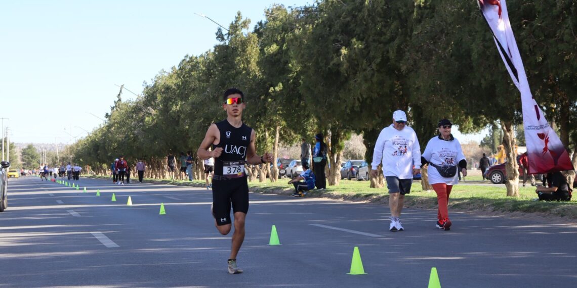 Casi 4 mil corredores participan en la primera carrera del Circuito Atlético Pedestre 2026