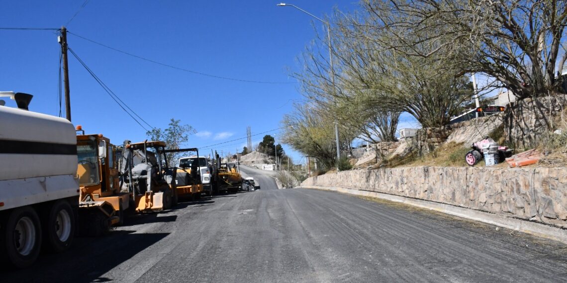 Avanza repavimentación de la calle Mariano Escobedo para mejorar la movilidad en Ciudad Juárez
