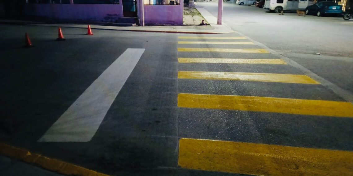 Refuerzan señalización vial en distintas avenidas de Ciudad Juárez