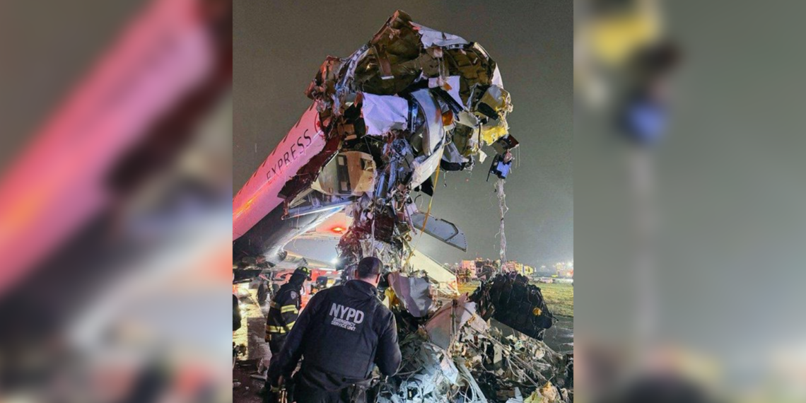 Fatal accidente en aeropuerto de LaGuardia deja dos mu.rtos y suspende operaciones aéreas