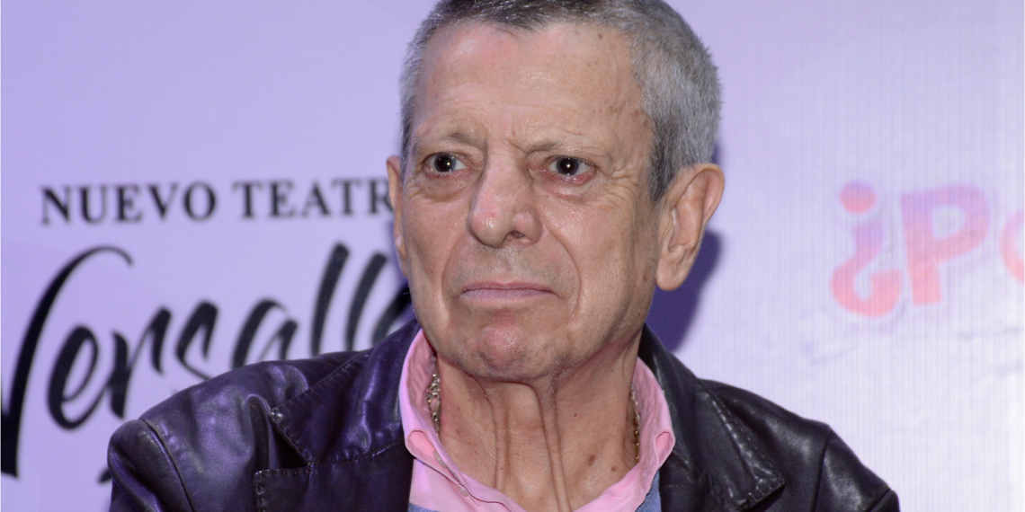 César Bono se vuelve viral tras atragantarse durante entrevista; aclara que no fue grave