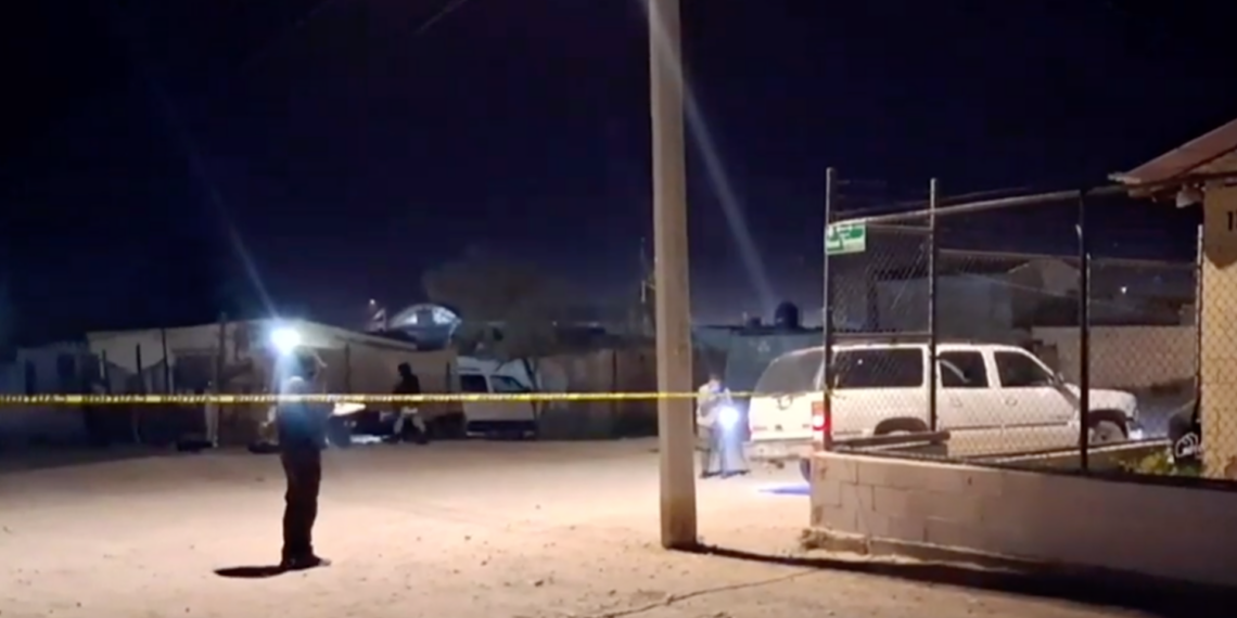 Localizan a persona s.n v.da dentro de camioneta en el kilómetro 29 de Ciudad Juárez