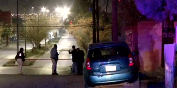 Ejecutan a hombre a balazos en la avenida Valentín Fuentes