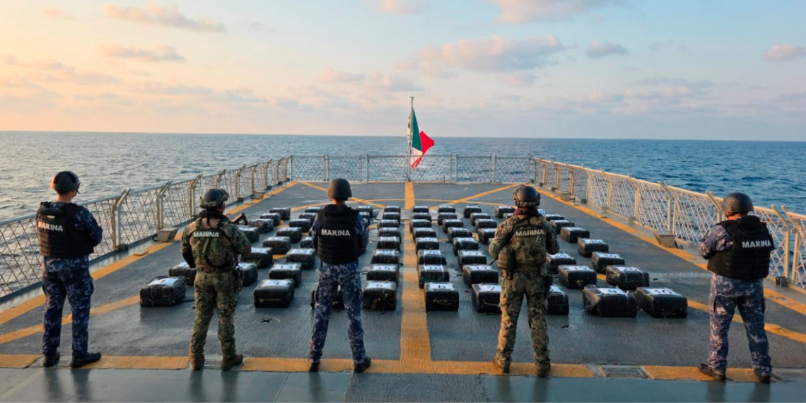 Marina asegura cerca de 2 toneladas de cocaína en operativo marítimo frente a Acapulco