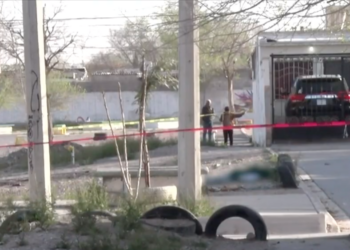 Abandonan cuerpo de un hombre en parque lineal de Parajes del Sur