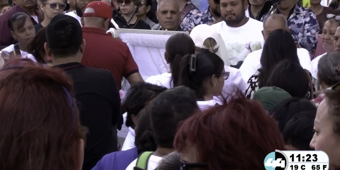 Despiden a "Lupita" vocalista de Grupo Milagro