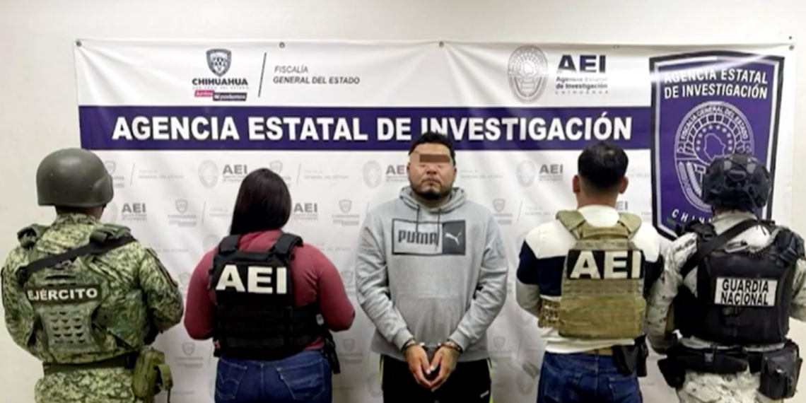 Detienen a hombre con estupefacientes y p1stola calibre .45 en la colonia Ladrillera de Juárez