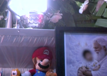 Despiden a Eitan Daniel en emotivo sepelio realizado en la vía pública en Ciudad Juárez