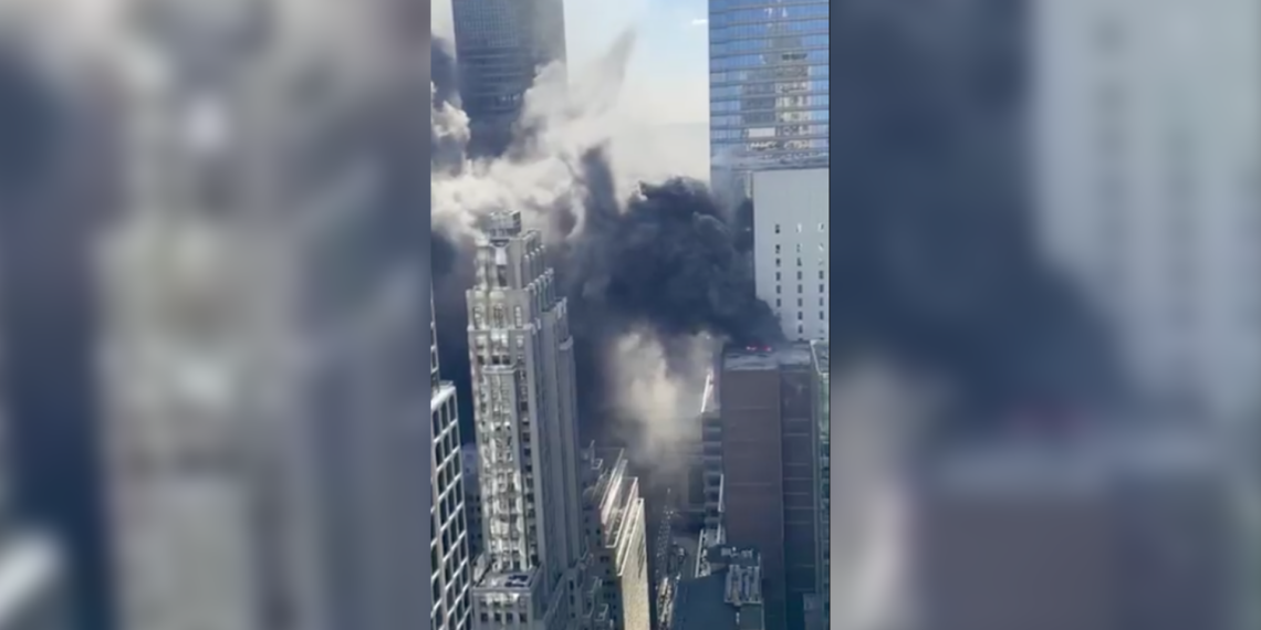 Incendio en Midtown Manhattan previo al desfile de San Patricio moviliza a bomberos
