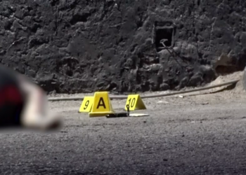 Identifican a joven ej.cutad. en bar La Nueva Caletilla; fue .t.cado al salir a contestar una llamada