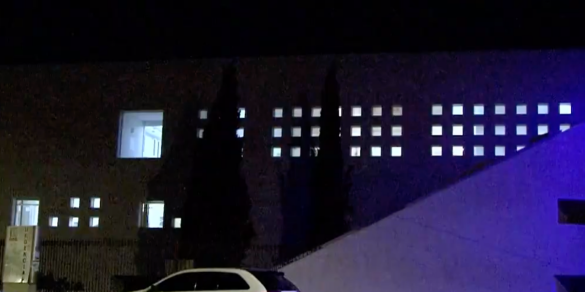 Sobrevive a at.que arm.do en Senderos de San Isidro; otro hombre muer. en Urbivilla del Prado