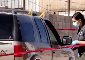 Hallan camioneta con rastros de s.ngre en la colonia Zaragoza; investigan posible vínculo con hechos v.olentos