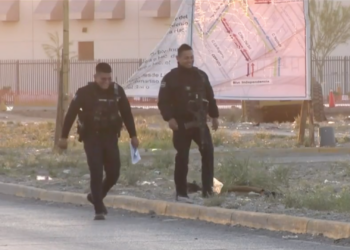 Abandonan c.erpo con huellas de t.rtura dentro de camioneta en El Mezquital