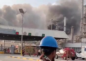 Ofensiva de EE.UU. e Israel deja 555 muertos en Irán; 131 ciudades han sido bombardeadas