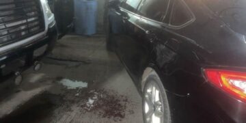 Balean a hombre afuera de su vivienda en Héroes de la Revolución; señala a presunto agresor