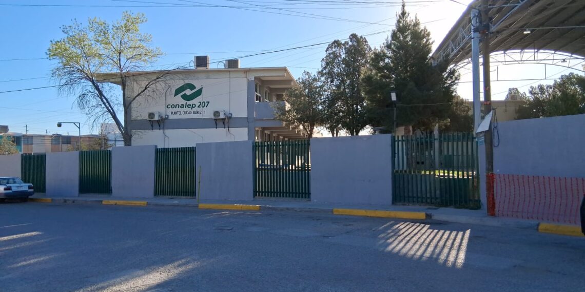 Dejan amenaza en plantel del Conalep II en Infonavit Aeropuerto