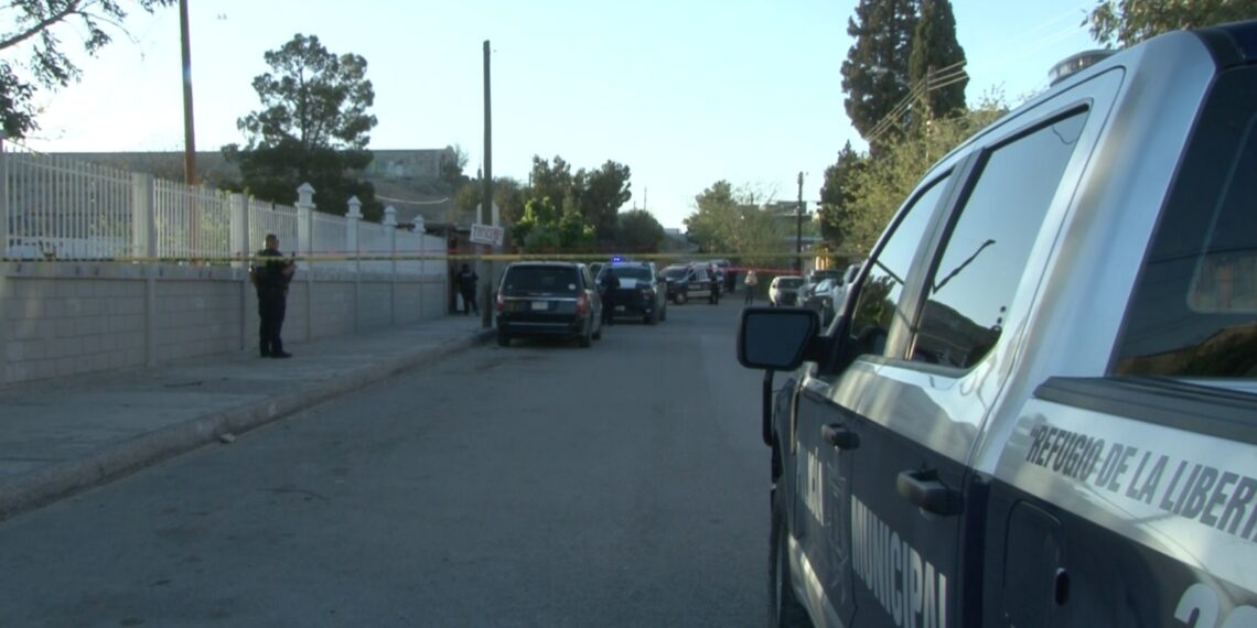 As3sin@n a hombre a cuch1lladas en la colonia San Antonio; su padre encontró el cuerpo