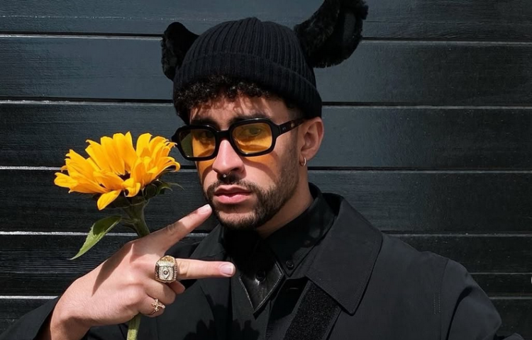 Bad Bunny celebra sus 32 años y reaparece en Instagram con publicación viral