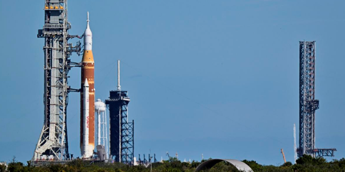 Ingeniero juarense brilla en la NASA y participa en la misión Artemis II