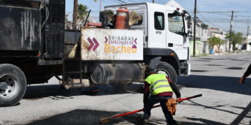 Reparan más de 2 mil baches en marzo en Ciudad Juárez; Obras Públicas intensifica trabajos