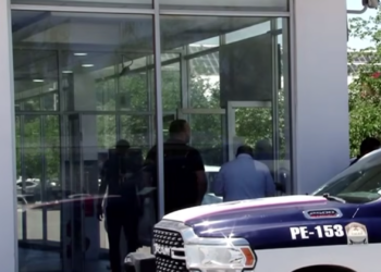 Asal.to arm.ado en banco de San Lorenzo deja botín de 750 mil pesos en Ciudad Juárez