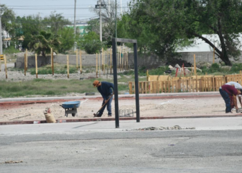 Construyen campo de béisbol en Las Arcadas con inversión de más de 6 millones de pesos