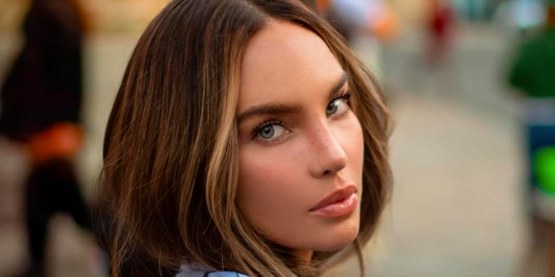 Belinda reacciona a imágenes creadas con IA; “me sacan como de buchona”, dice entre risas