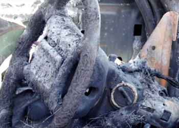 Busca retribución tras perder su camioneta calcinada por un cable de alta tensión de CFE