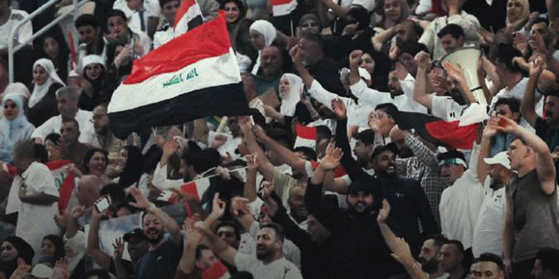 Estadounidense amena.a a aficionados de Iraq en aeropuerto previo al Mundial