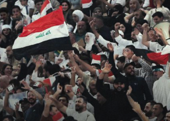 Estadounidense amena.a a aficionados de Iraq en aeropuerto previo al Mundial
