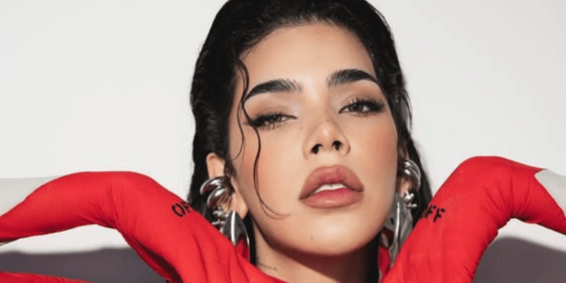 Kenia Os dona 1.5 mdp para gastos médicos de la mamá de Kimberly Loaiza y desata polémica