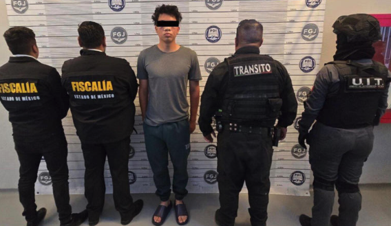 Trasladan a penal de Chiconautla a joven acusado de arrollar a familia en la México-Pachuca