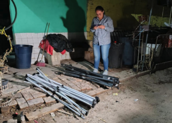 Emprendedora de Lerdo pierde su negocio por lluvia, pero ayuda a su comunidad durante la emergencia