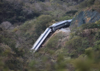 Liberan a trabajadores por descarrilamiento del Tren Interoceánico; cierran caso con saldo de 14 muert.s